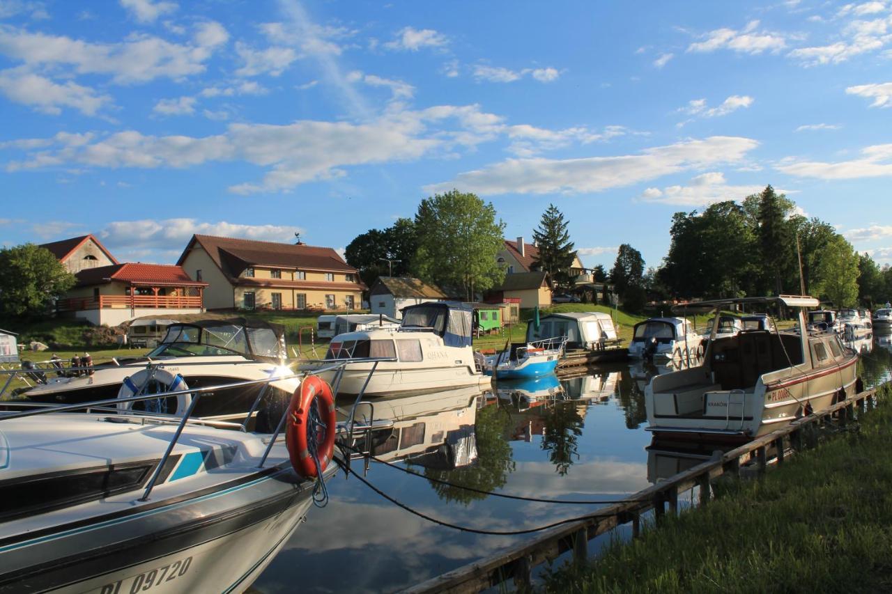 Domki W Porcie Zielony Gaj Mikołajki Exterior photo